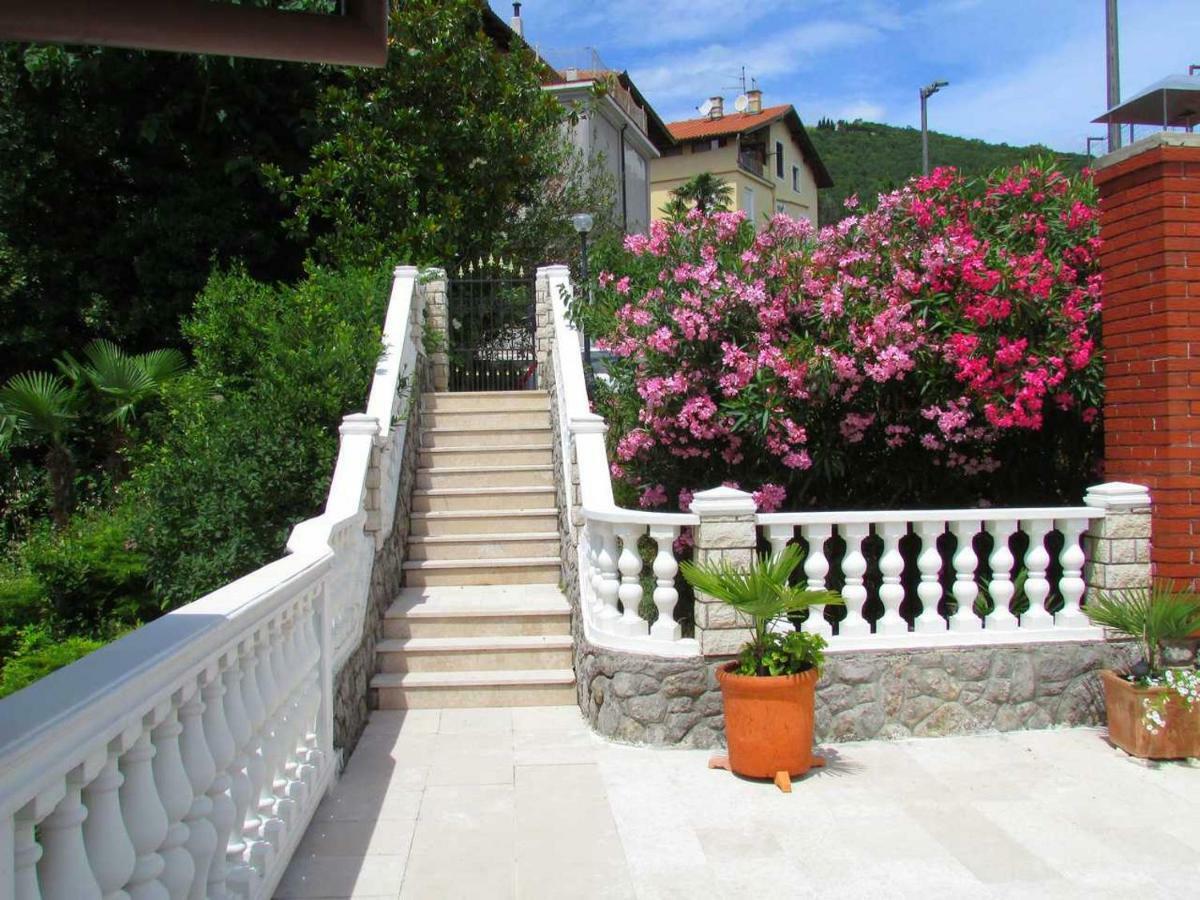 Guesthouse Katarina Opatija Bagian luar foto